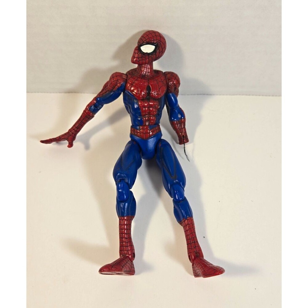 Spiderman 2002 Toy Biz Marvel Posable Jointed Action Figure Web 6.5 In